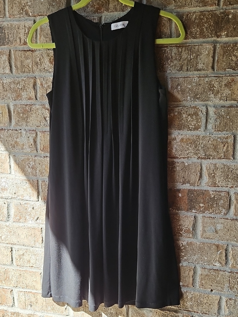 Calvin Klein Black Sleeveless Pleated Flowy Mini Dress